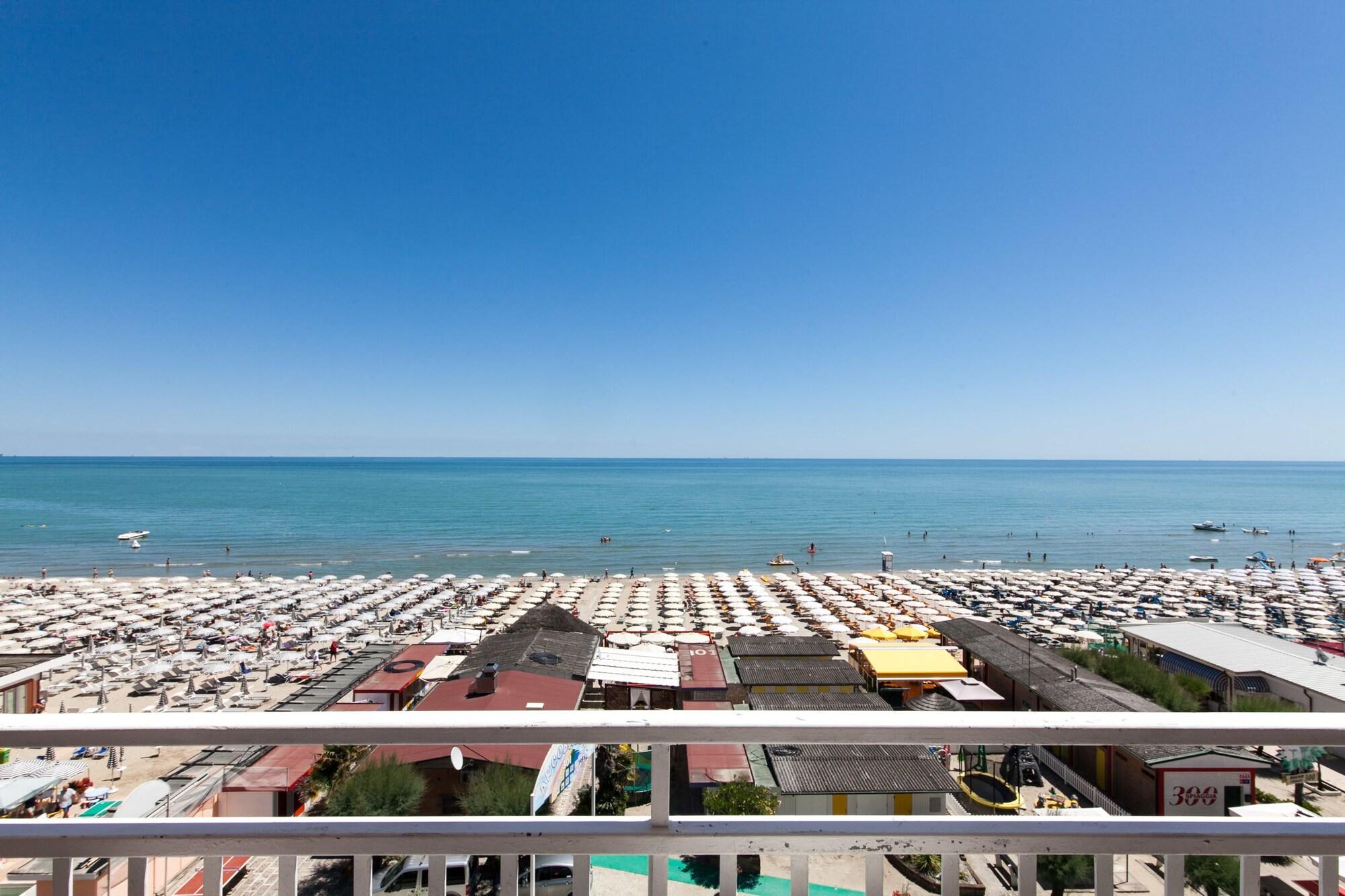 Hotel Mayflower Milano Marittima Esterno foto
