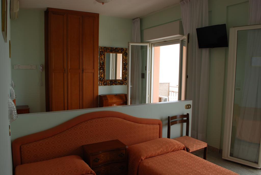 Hotel Mayflower Milano Marittima Esterno foto