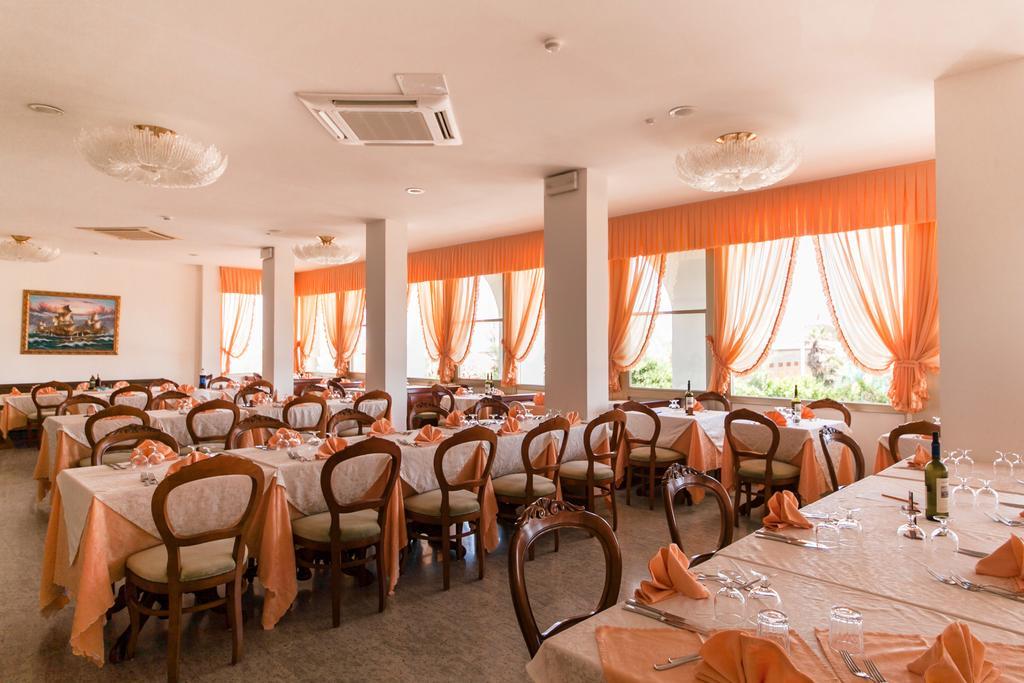Hotel Mayflower Milano Marittima Esterno foto