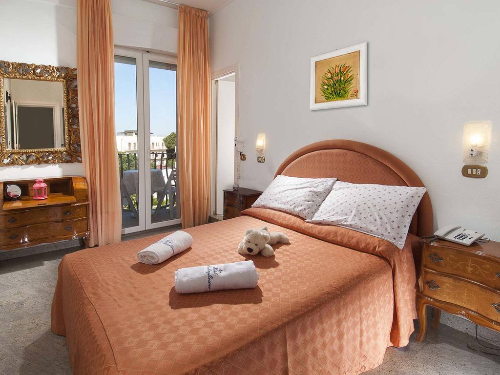 Hotel Mayflower Milano Marittima Esterno foto