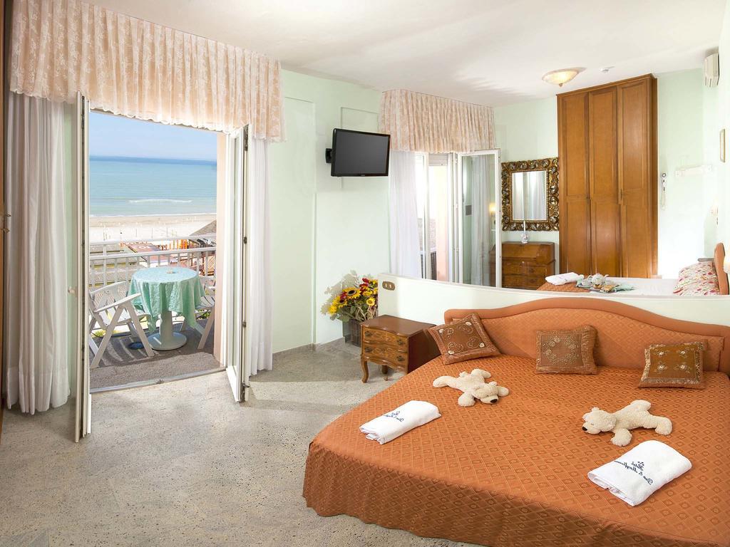 Hotel Mayflower Milano Marittima Esterno foto