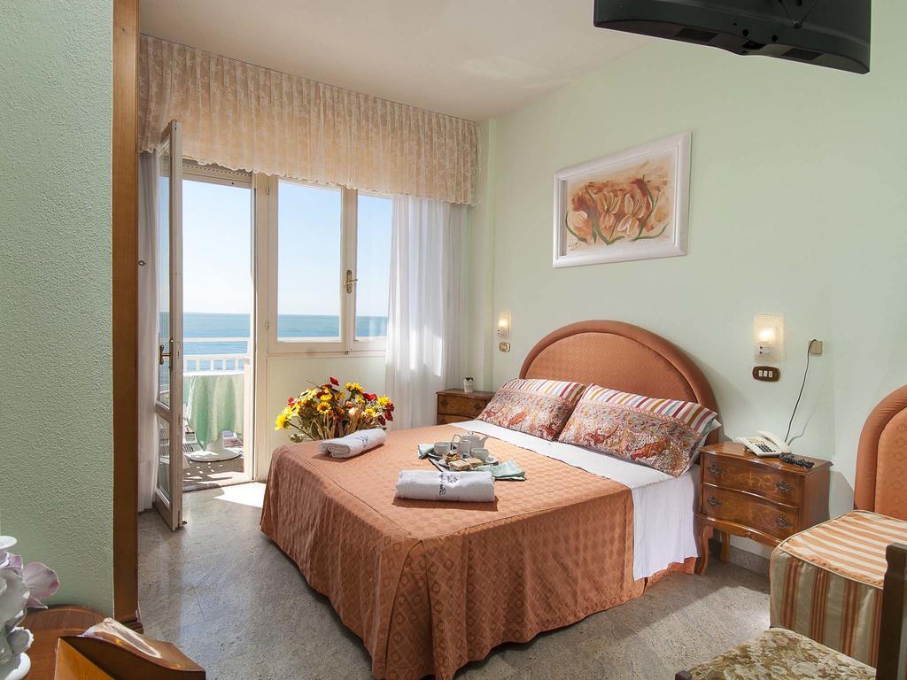 Hotel Mayflower Milano Marittima Esterno foto
