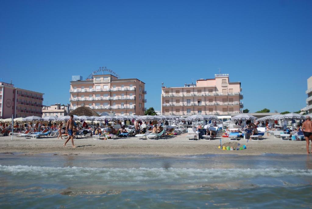 Hotel Mayflower Milano Marittima Esterno foto