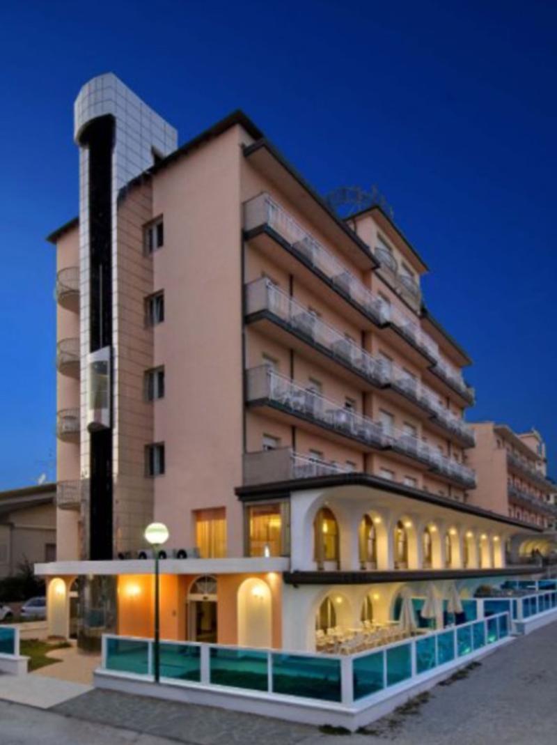 Hotel Mayflower Milano Marittima Esterno foto