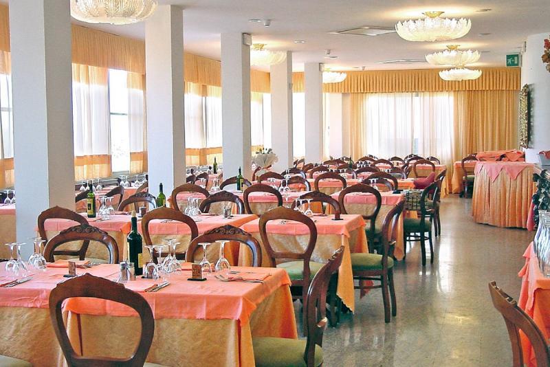 Hotel Mayflower Milano Marittima Esterno foto